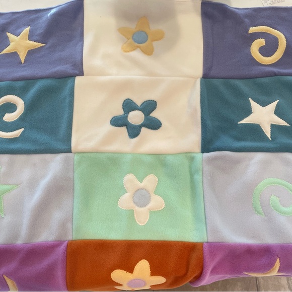 NWT infant 100% polyester, hat, booties and blanket - Picture 2 of 2